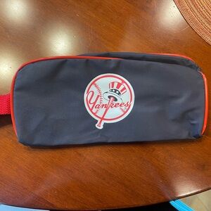 Navy Blue Yankees Men's Toiletry Bag